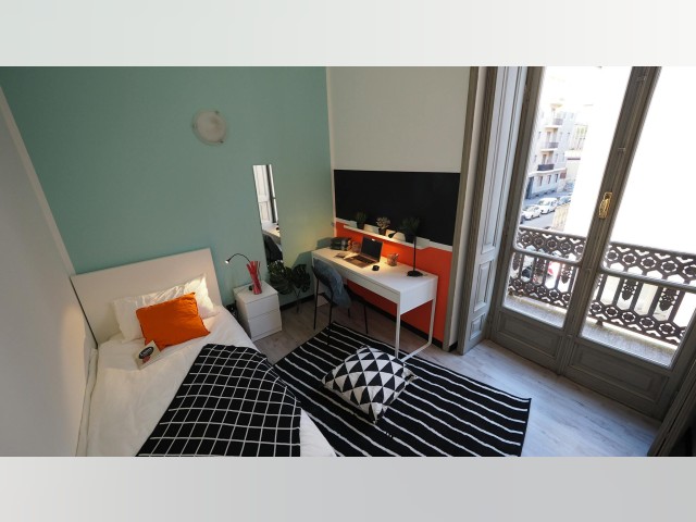 Turin Room for rent