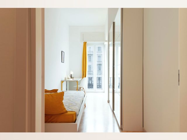 Quarto Mobiliado Alugueres de longa duração em Milão