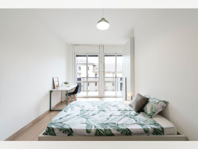 Italy furnished Room in Lombardy, Milan