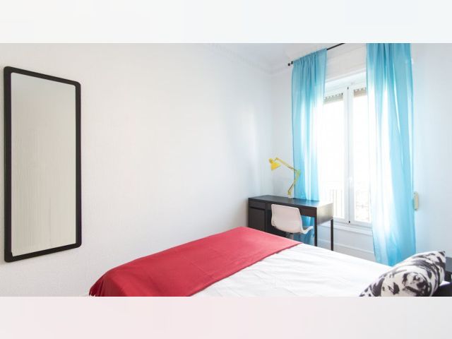 Spain furnished Room in Madrid, Madrid