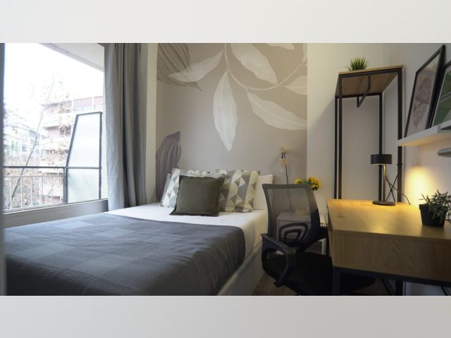 Spain furnished Room in Catalonia, Barcelona
