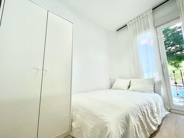 Spain furnished Room in Madrid, Madrid