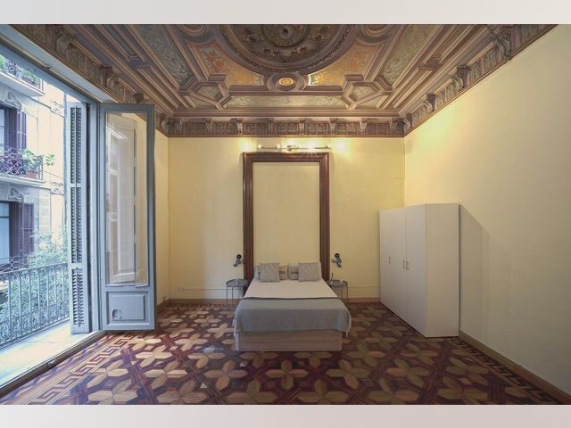 Spain furnished Room in Catalonia, Barcelona