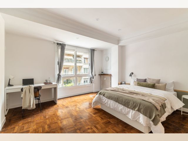 Spain furnished Room in Catalonia, Barcelona