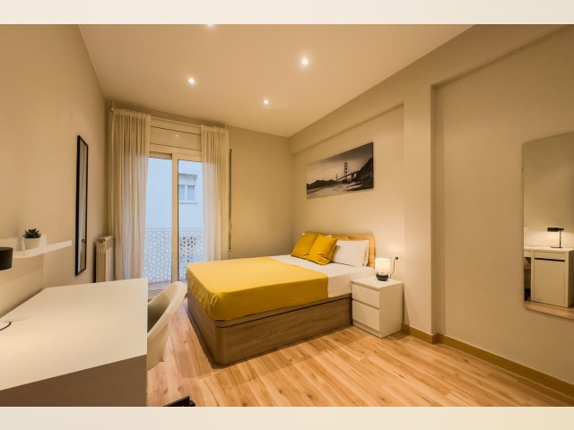 Spain furnished Room in Catalonia, Barcelona