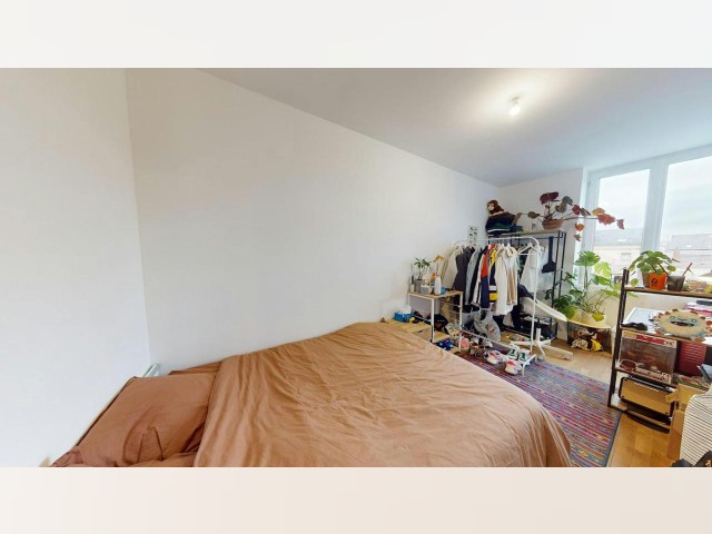 Dijon Room for rent