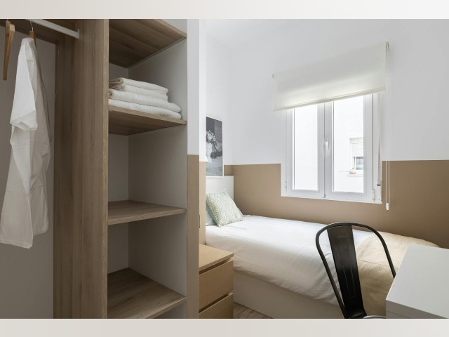 Quarto Mobiliado Alugueres de longa duração em Getafe