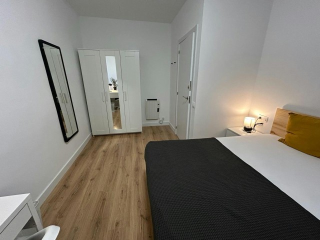 Spain furnished Room in Catalonia, Barcelona