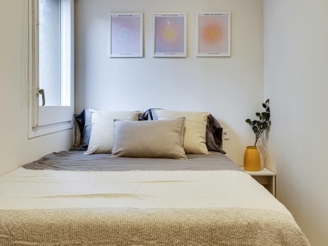 Spain furnished Room in Catalonia, Barcelona
