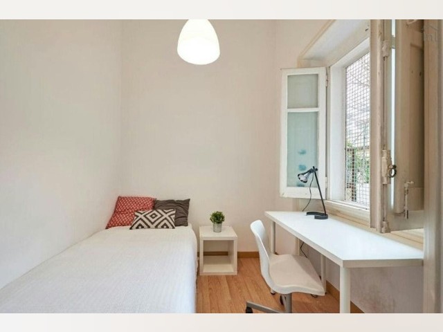Portugal furnished Room in Lisboa-Tagus Valley, Lisbon