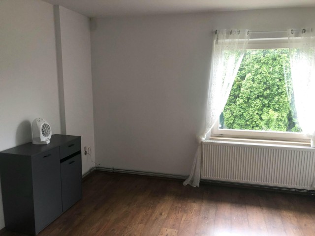Quarto Mobiliado Alugueres de longa duração em Budapest