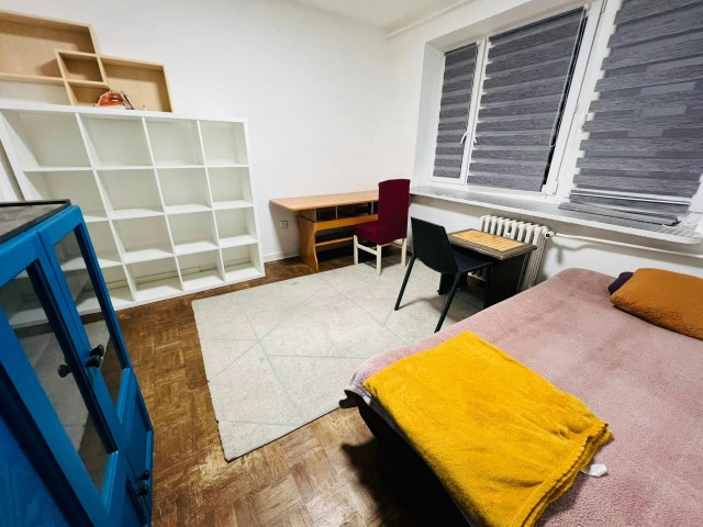Poland furnished Room in Central Poland, Warsaw