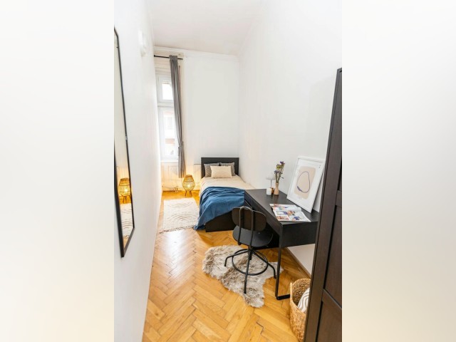 Quarto Mobiliado Alugueres de longa duração em Budapest