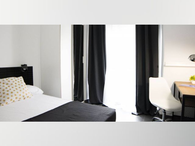 Spain furnished Room in Madrid, Madrid