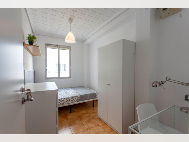 Spain furnished Room in Valencia, Valencia