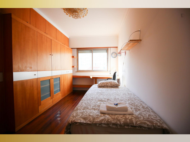 Portugal furnished Room in Lisboa-Tagus Valley, Lisbon