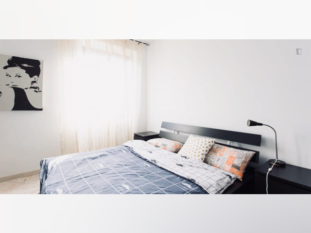 Quarto Mobiliado Alugueres de longa duração em Milão