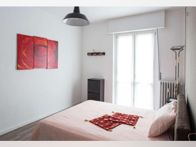 Quarto Mobiliado Alugueres de longa duração em Milão