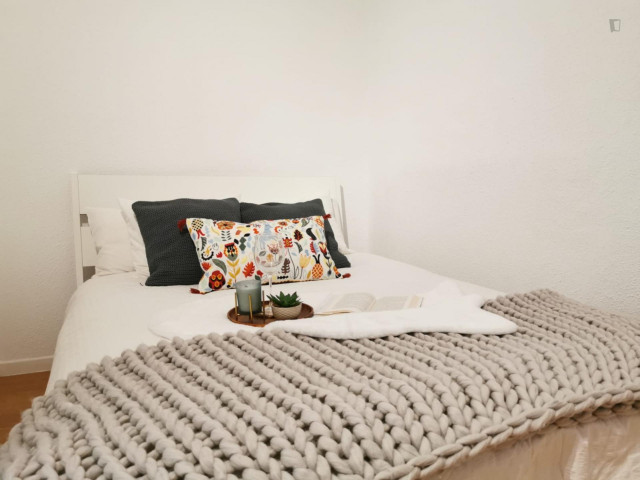 Spain furnished Room in Madrid, Madrid