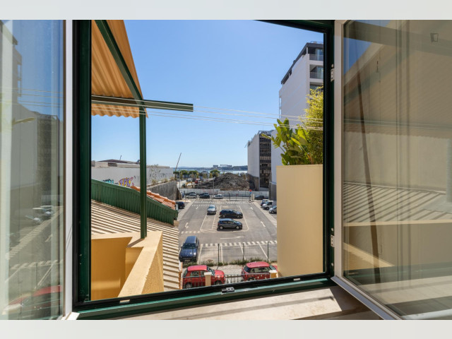 Portugal furnished Room in Lisboa-Tagus Valley, Lisbon