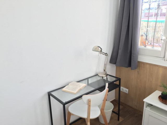 Spain furnished Room in Madrid, Madrid