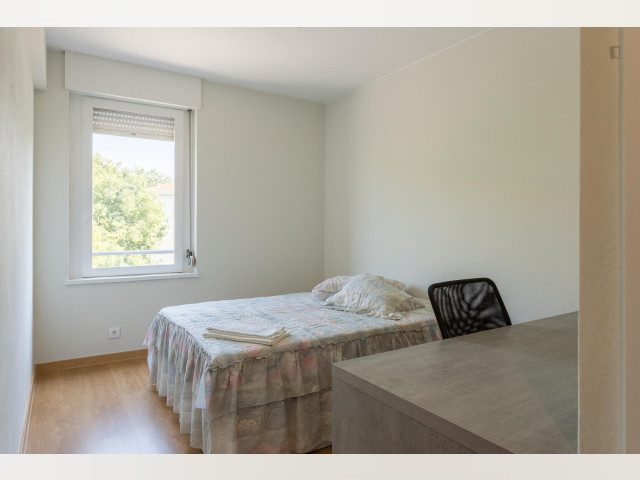 Portugal furnished Room in Porto-North Portugal, Porto Oporto