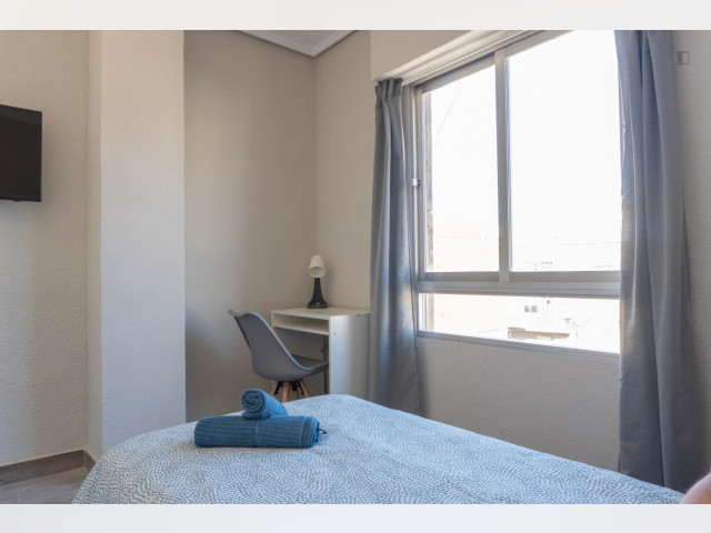 Spain furnished Room in Valencia, Alicante