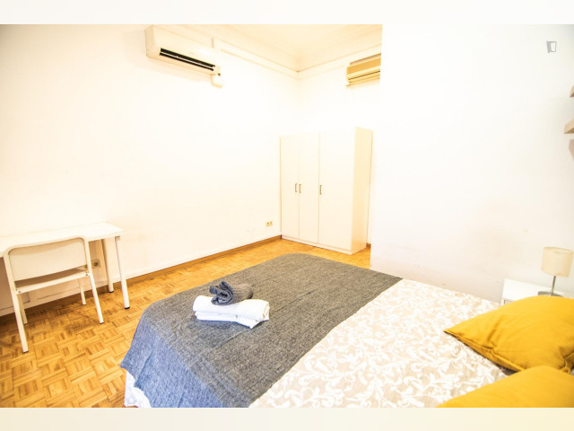 Spain furnished Room in Catalonia, Barcelona