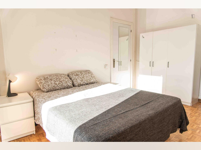 Spain furnished Room in Catalonia, Barcelona