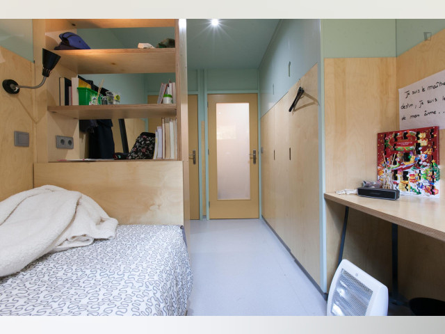 Portugal furnished Room in Porto-North Portugal, Porto Oporto