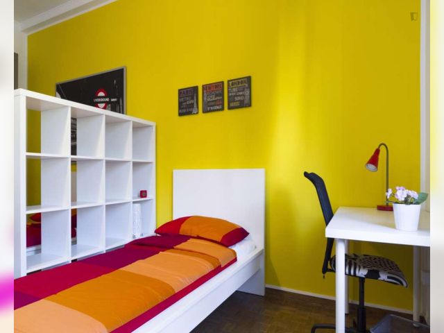 Italy furnished Room in Lombardy, Milan