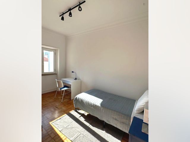 Portugal furnished Room in Lisboa-Tagus Valley, Lisbon