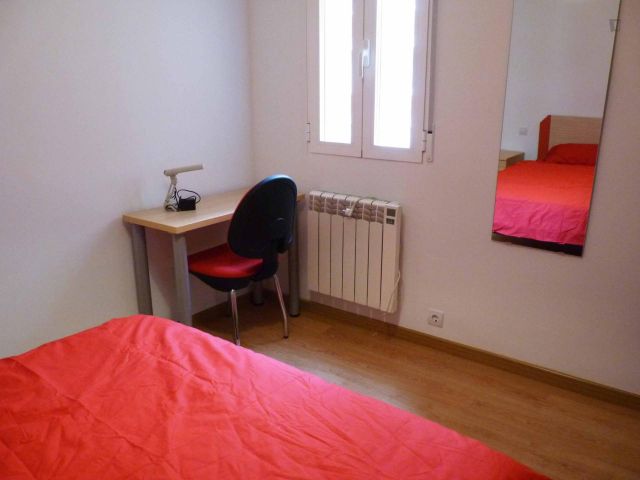 Spain furnished Room in Madrid, Madrid
