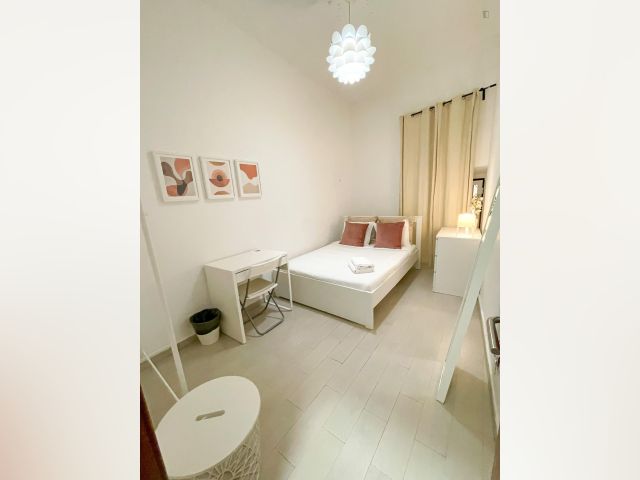 Portugal furnished Room in Lisboa-Tagus Valley, Lisbon