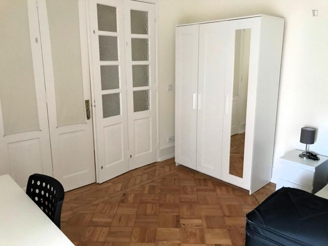 Portugal furnished Room in Lisboa-Tagus Valley, Lisbon