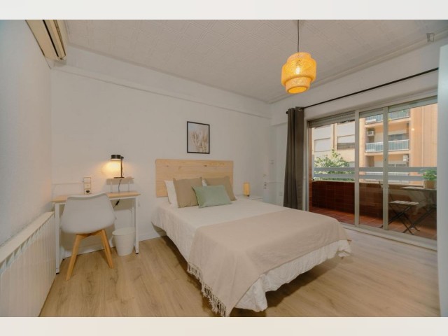Quarto Mobiliado Alugueres de longa duração em Valência