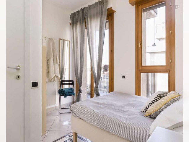 Italy furnished Room in Lombardy, Milan