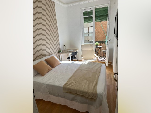 Spain furnished Room in Madrid, Madrid