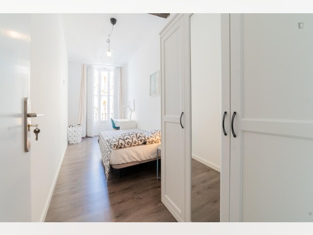 Spain furnished Room in Valencia, Valencia