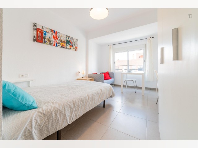 Spain furnished Room in Valencia, Valencia