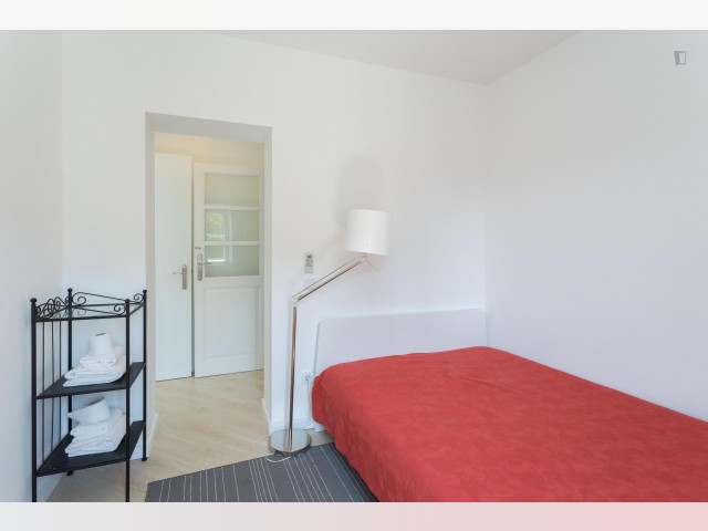 Portugal furnished Room in Porto-North Portugal, Porto Oporto