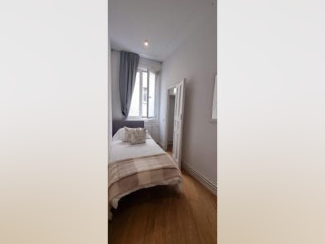 Spain furnished Room in Madrid, Madrid