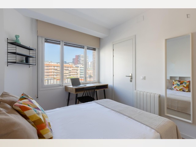 Spain furnished Room in Catalonia, Barcelona