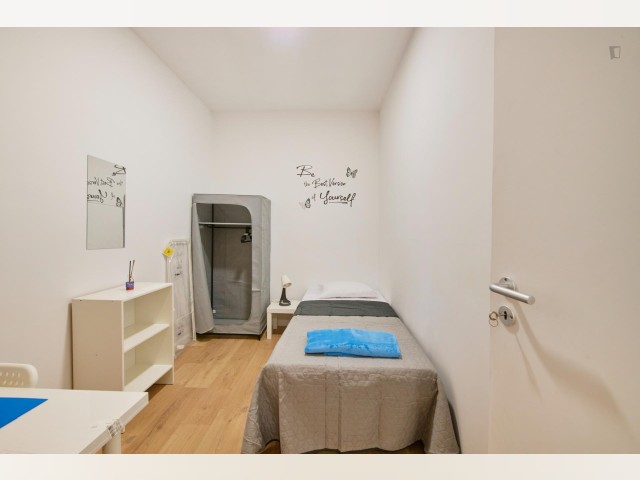Portugal furnished Room in Lisboa-Tagus Valley, Lisbon
