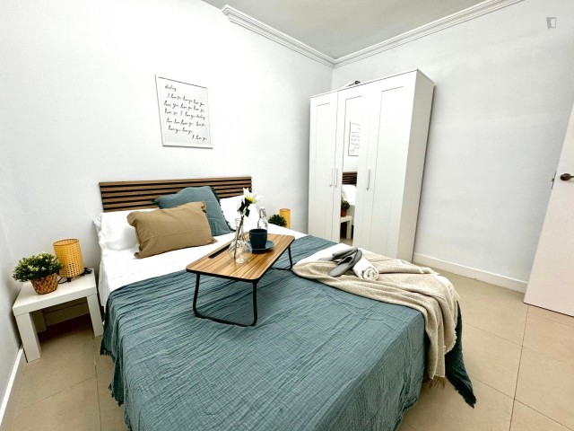 Spain furnished Room in Madrid, Madrid