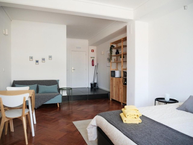 Portugal furnished Room in Lisboa-Tagus Valley, Lisbon