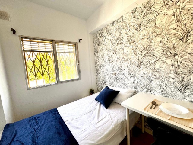 Spain furnished Room in Madrid, Madrid