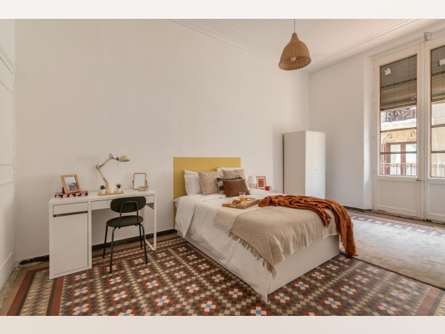 Spain furnished Room in Catalonia, Barcelona