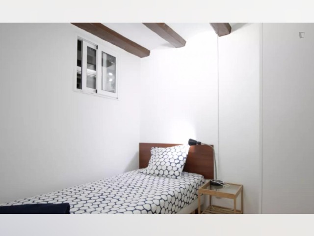 Kamer Gemeubileerd Lange termijn verhuur in Barcelona