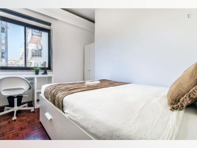 Portugal furnished Room in Lisboa-Tagus Valley, Lisbon